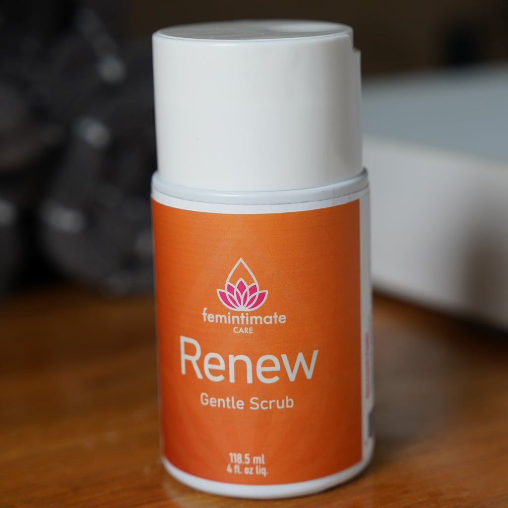 Renew 4oz: Gentle feminine intimate care scrub